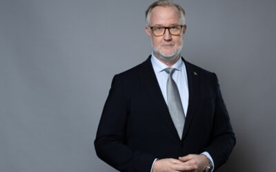 Ny utredning-Fler vägar till arbetslivet